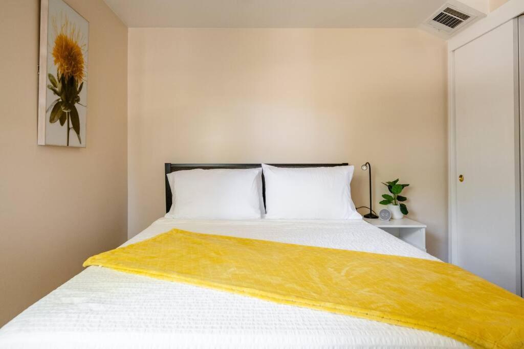 סקרמנטו *2Bdr Victorian Home Away From Home - *Central Loc מראה חיצוני תמונה